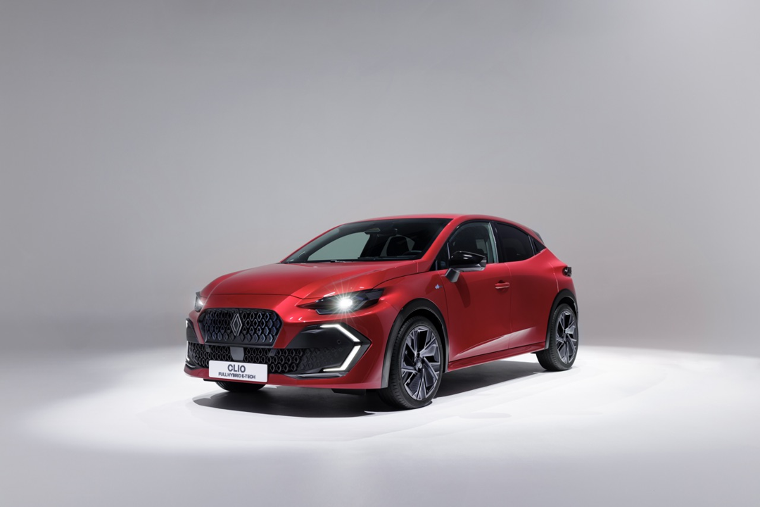 Fransa’da ön satışa çıkan yeni Clio VI fiyatı 19.900 Euro'dan başlıyor
