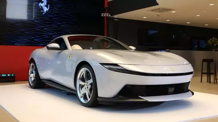 900 bin Euro'luk Ferrari Amalfi Türkiye'de