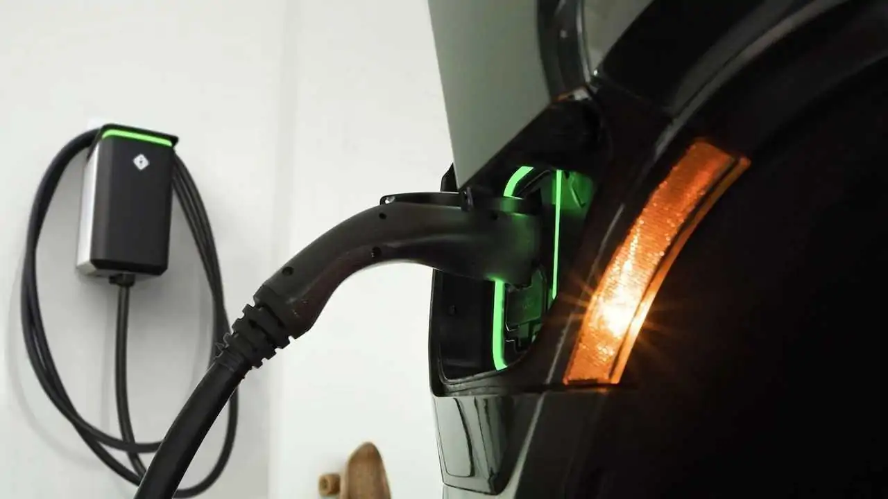 Avrupa şebekesi, elektrikli dönüşüme hazır mı?