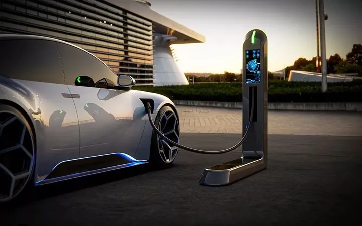 Elektrikli otomobillere geçiş yüz binlerce kişiyi işsiz bırakabilir