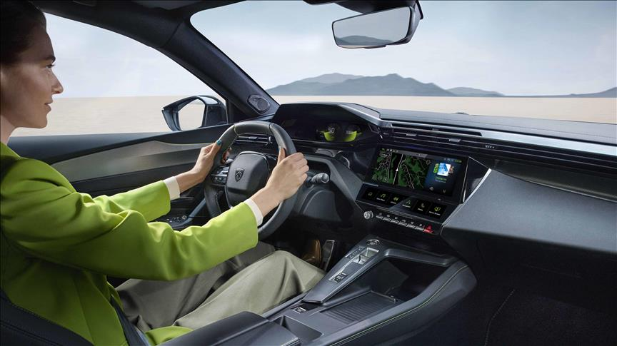 Peugeot i-Cockpit: Cesur bir buluşun ve başarının hikayesi