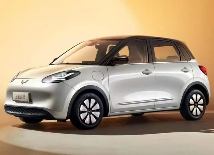 Çinli minik elektrikli otomobil Wuling Bingo'nun iç mekân görselleri paylaşıldı