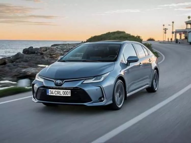 Toyota Corolla Sedan Ocak 2023 zamlı fiyat listesi
