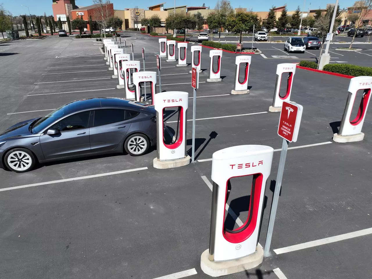 EPDK'dan Tesla'ya lisans onayı: Bugün itibarıyla sayı 119 oldu!