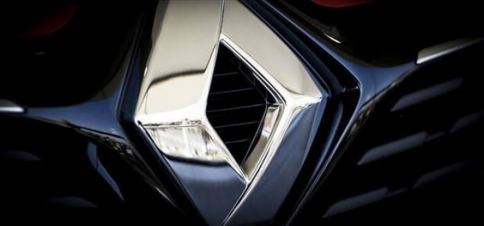 Otomotiv devinden elektrikli araç hamlesi