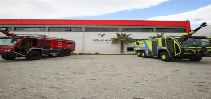 İzmir'de üretilen havalimanı itfaiye araçları 12 ülkede kullanılıyor