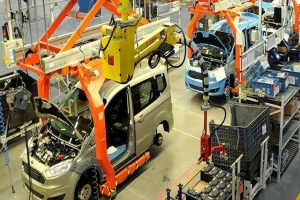 Otomotivde krizi derinleşti hedefler geri vitese alındı