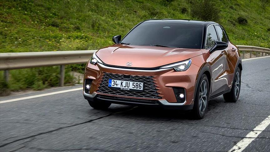 Lexus'un "Online Rezervasyona Özel Yaz Fırsatları" kampanyası devam ediyor