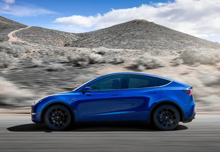 N’oluyor? Tesla Model Y irtifa kaybediyor