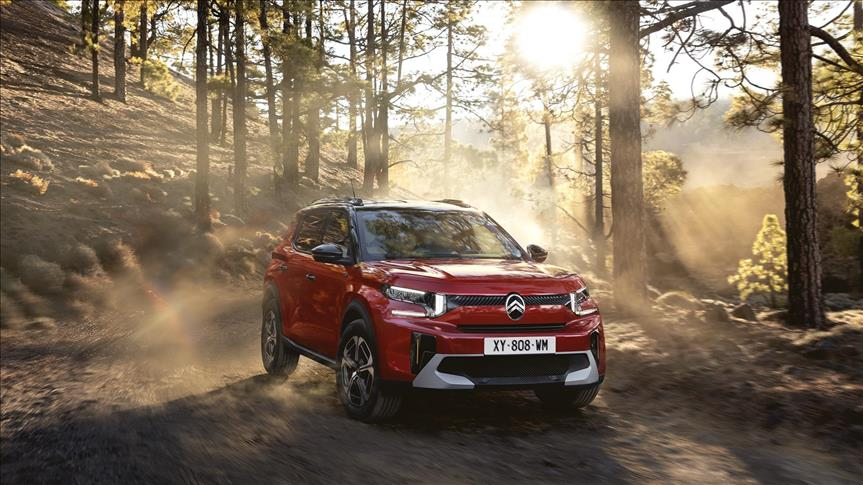 Stellantis, Avrupa'da sunacağı 30 yeni hibrit modelle ürün gamını genişleti