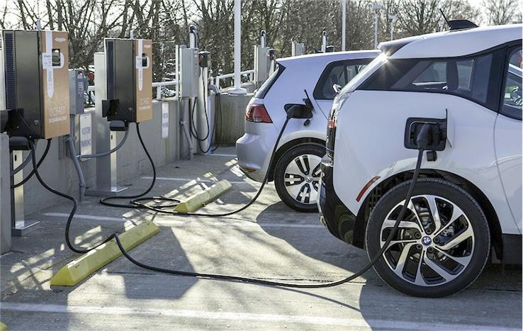 Elektrikli araç pazarında beklenti tersine mi dönüyor