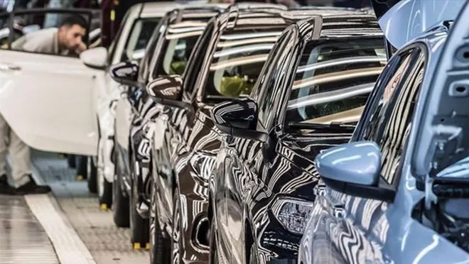 Otomobil ve hafif ticaride satışlar yüzde 9,3 azaldı
