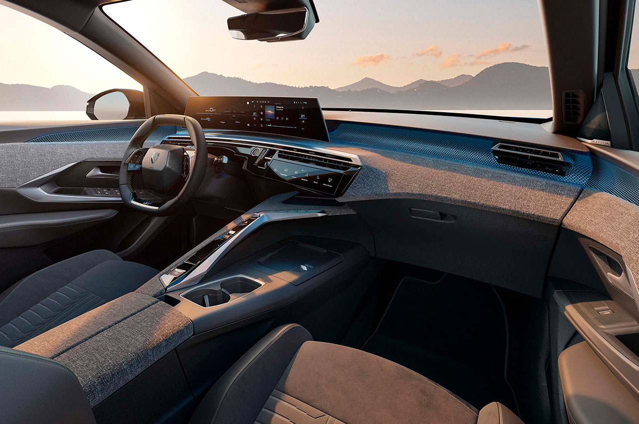 Peugeot Panoramik i-Cockpit ilk kez Yeni 3008’de kullanılacak