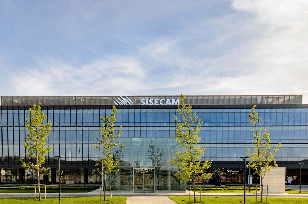 Şişecam elektrikli araçlara özel cam üretecek