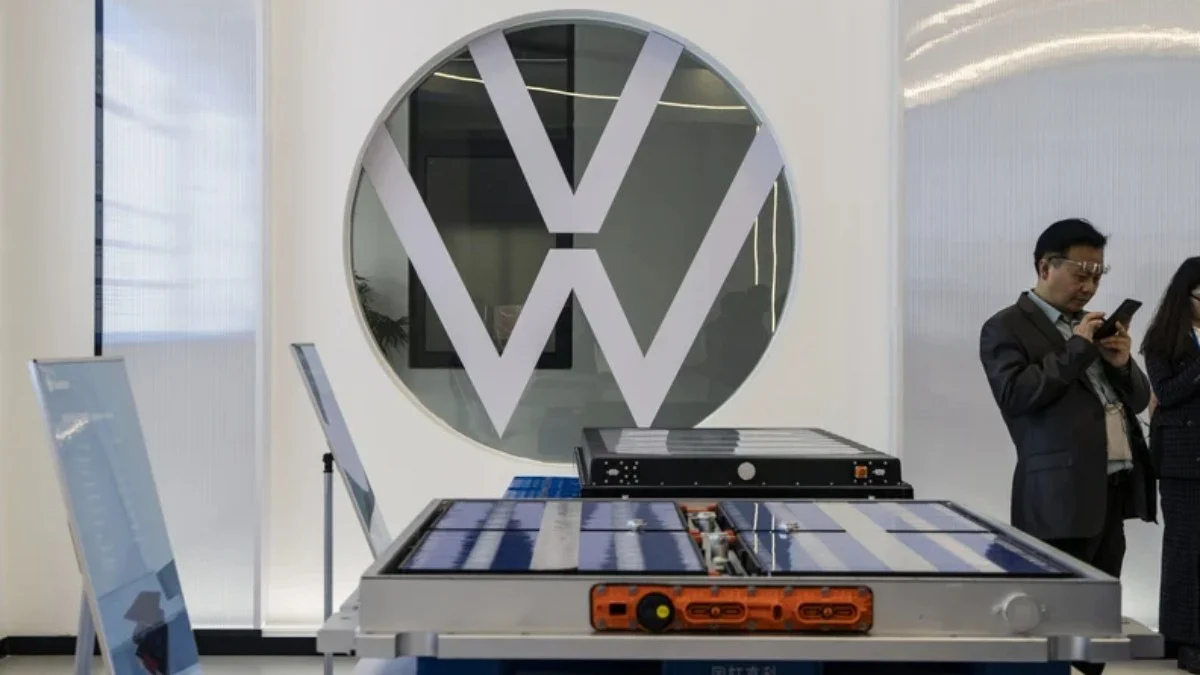 Volkswagen Çin'de zor durumda: Yatırımcıları ikna etmeye çalışıyor
