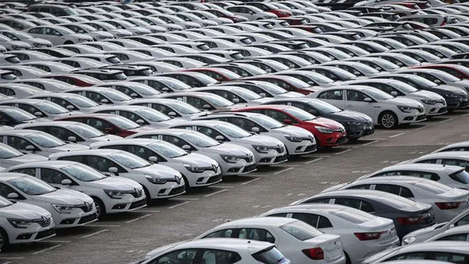 Otomobilde yeni zam sinyali