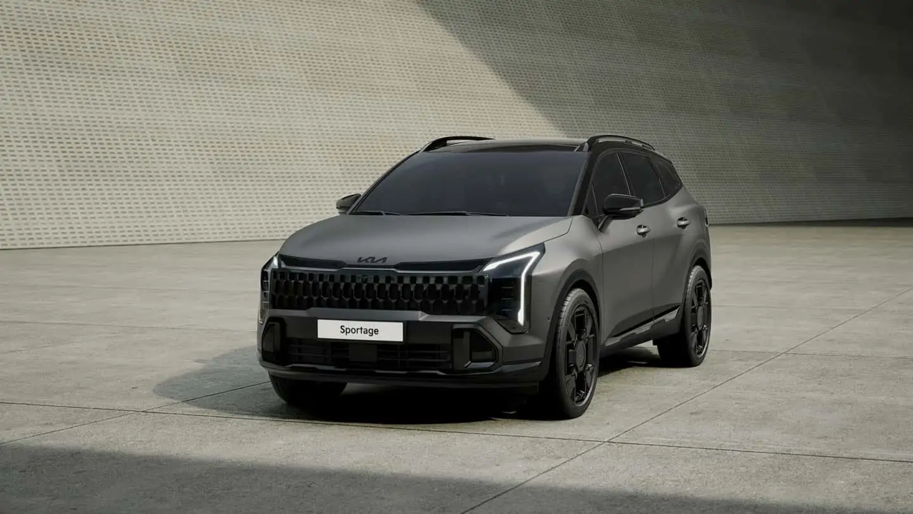 Kia Sportage, yeni yüzüyle kameralara poz verdi!