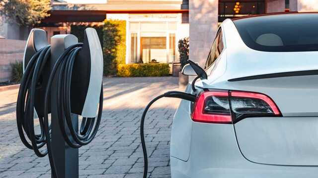 Yollardaki elektrikli araçların yüzde 80'i kaskolu