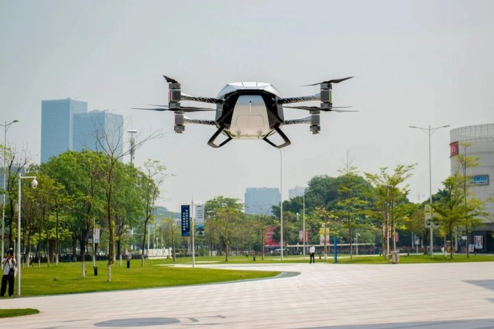 Çin, uçan araba ve dronlara devasa yatırımlar yapıyor