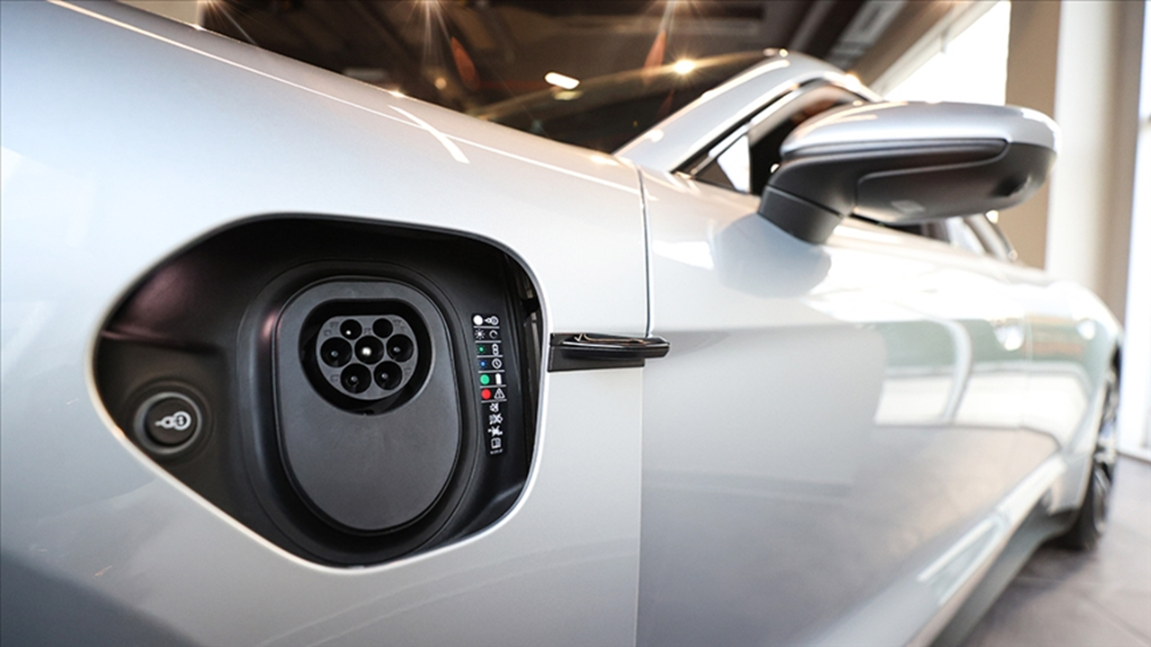 Yükseliş değil sıçrama seviyesinde! Elektrikli araç satışları üçüncü kez rekor kırdı