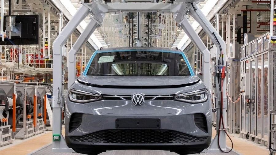 Alman Bakan, Volkswagen'den ucuz elektrikli otomobiller talep etti