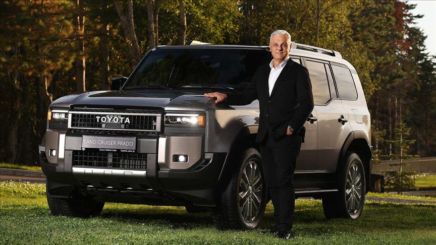 Toyota'nın yeni nesil Land Cruiser Prado'su Türkiye'de satışa sunuldu