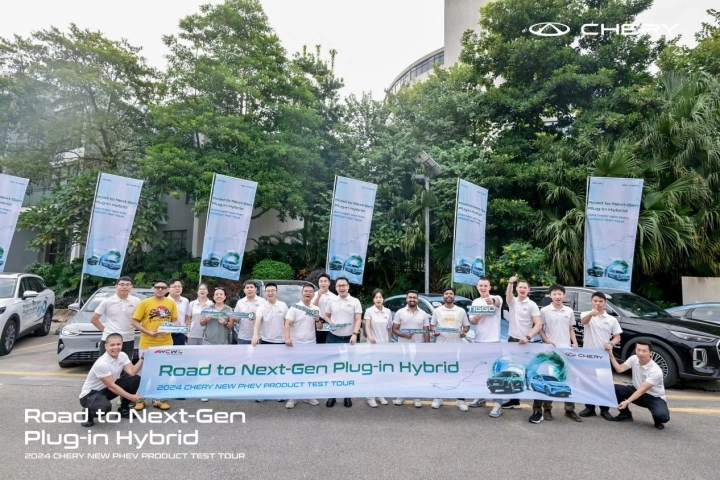 Chery TIGGO 9 PHEV ve ARRIZO 8 PHEV, 1700 km'lik otonom sürüş deneyimini başarıyla tamamladı