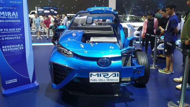 Toyota'nın yakıt hücresi projesi Pekin'de üretime başladı