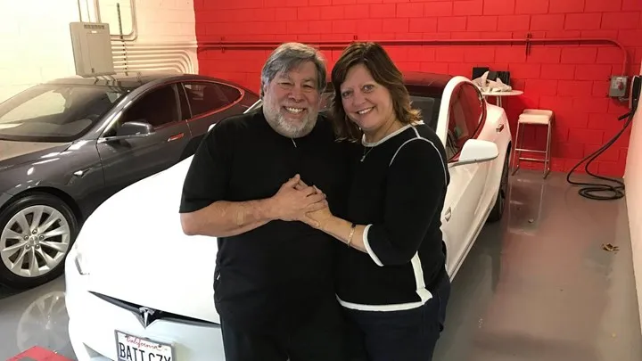 Steve Wozniak: Sizi öldürmeye çalışan bir yapay zeka görmek istiyorsanız Tesla alın