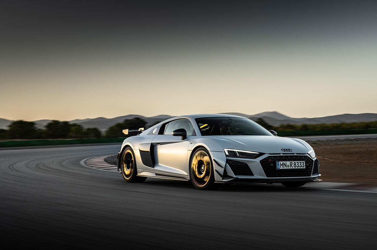 Sadece 333 adetle sınırlı: Audi R8 Coupe V10 GT RWD