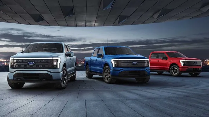 Ford, pil sorunu nedeniyle F-150 Lightning'in üretimini ve sevkiyatını durdurdu