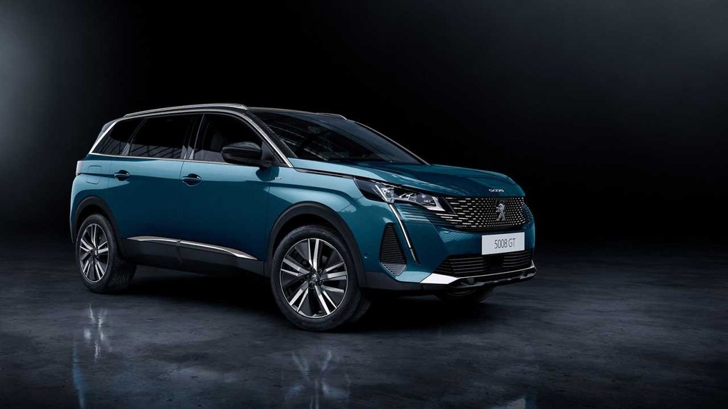 Peugeot'dan 3008 ve 5008'e hafif hibrit dopingi