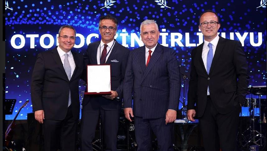 Otokoç Zincirlikuyu şubesi 50. yılında satış rekoru kırdı