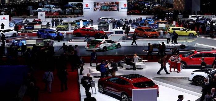 2016 Cenevre Otomobil Fuarı'ndan görüntüler