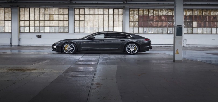 Yeni Panamera Aralık'ta Türkiye'de olacak
