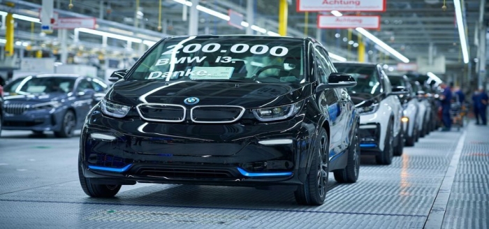 Elektrikli BMW 200 bin adet üretildi