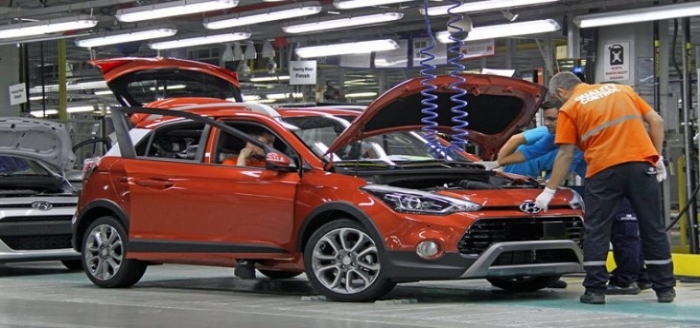 Otomobilde fiyatlar arttı, satışlarda daralma bekleniyor