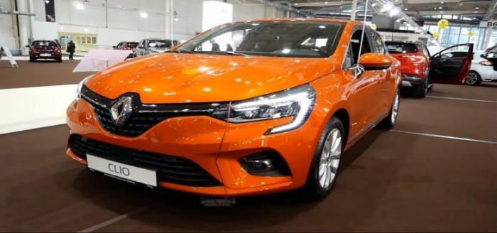 Renault, İspanya'da üretimi durduruyor