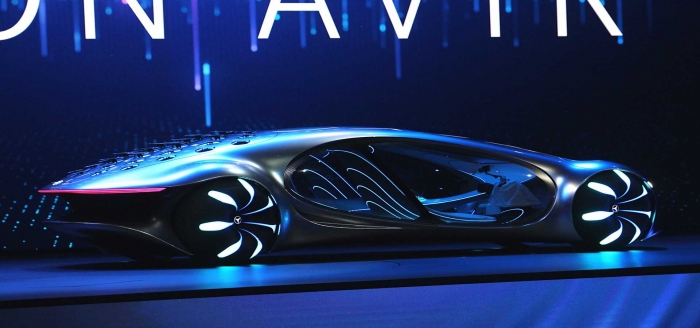 Mercedes AVTR dikkatleri üzerine çekti