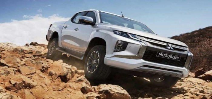 Mitsubishi'de istifa depremi