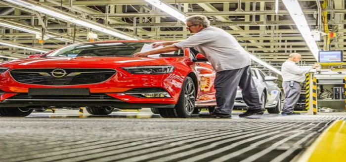 Opel, Almanya’daki fabrikasında üretime ara veriyor