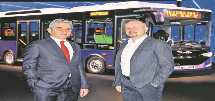 İlk sürücüsüz otobüs Türkiye’den yola çıktı
