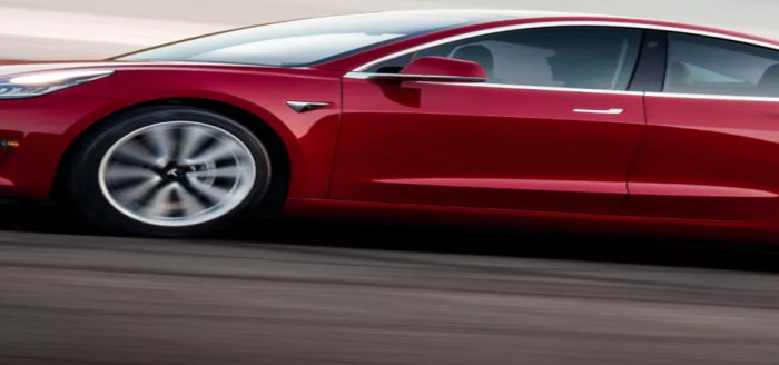 Tesla'nın başı dertte! 10 kişi hayatını kaybetti