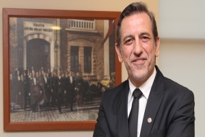 ‘Yerli otomotivci yatırım için TEKNOSAB’a gelsin’