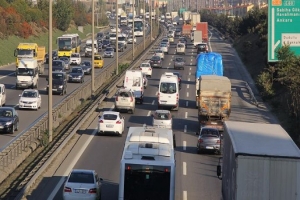 Trafiğe kayıtlı araç 20,5 milyonu aştı