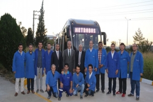 Dünyanın en büyük metrobüsü Bursa'da üretiliyor