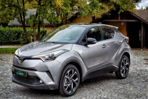Toyota C-HR iddialı geliyor