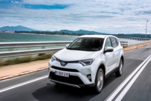 Yeni RAV4 HYBRID ile düşük tüketim yüksek performans