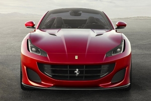 Ferrari ‘Portofino’yu görücüye çıkarıyor
