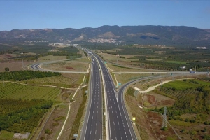 İstanbul ile İzmir arası 3,5 saate düşecek